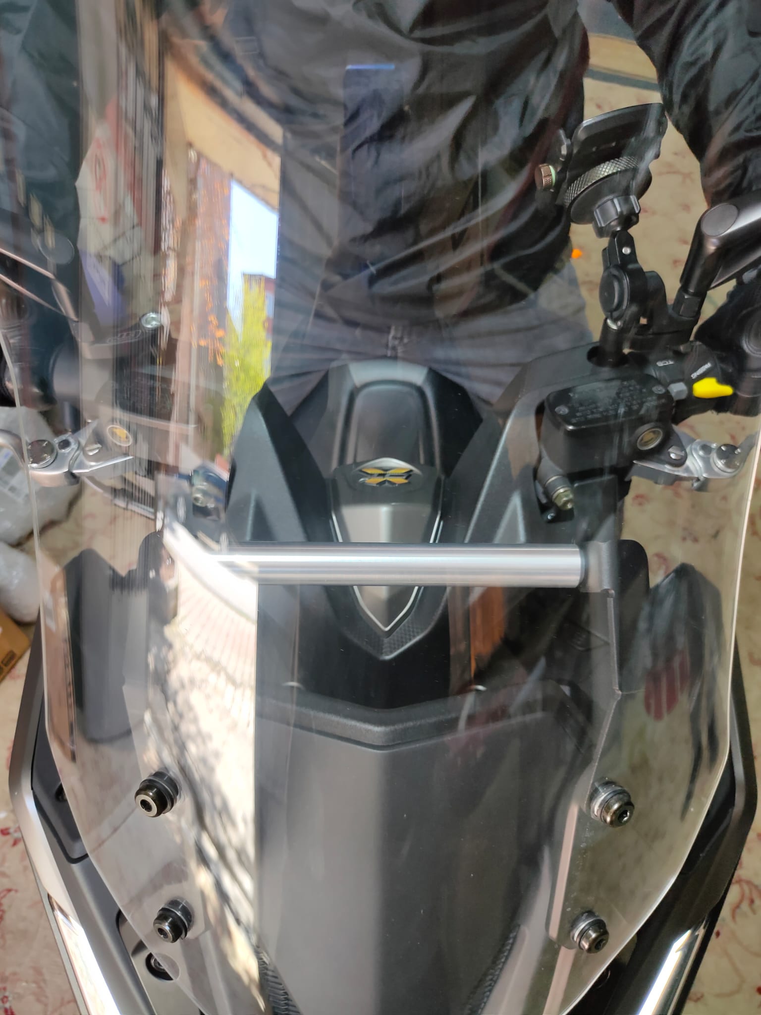 KYMCO DTX 250-360 TELEFON TUTUCU BARI