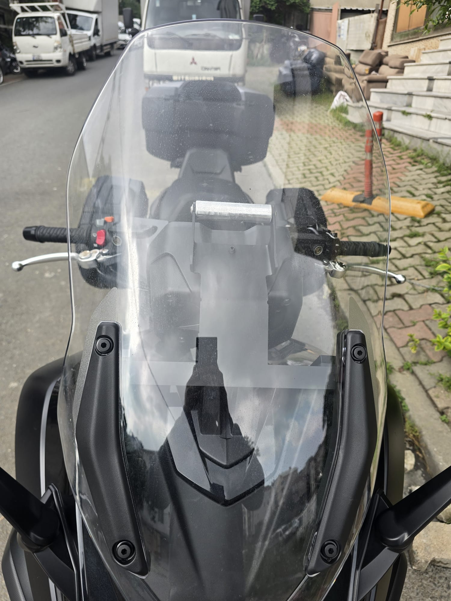 KYMCO CV3 TELEFON TUTUCU BAR