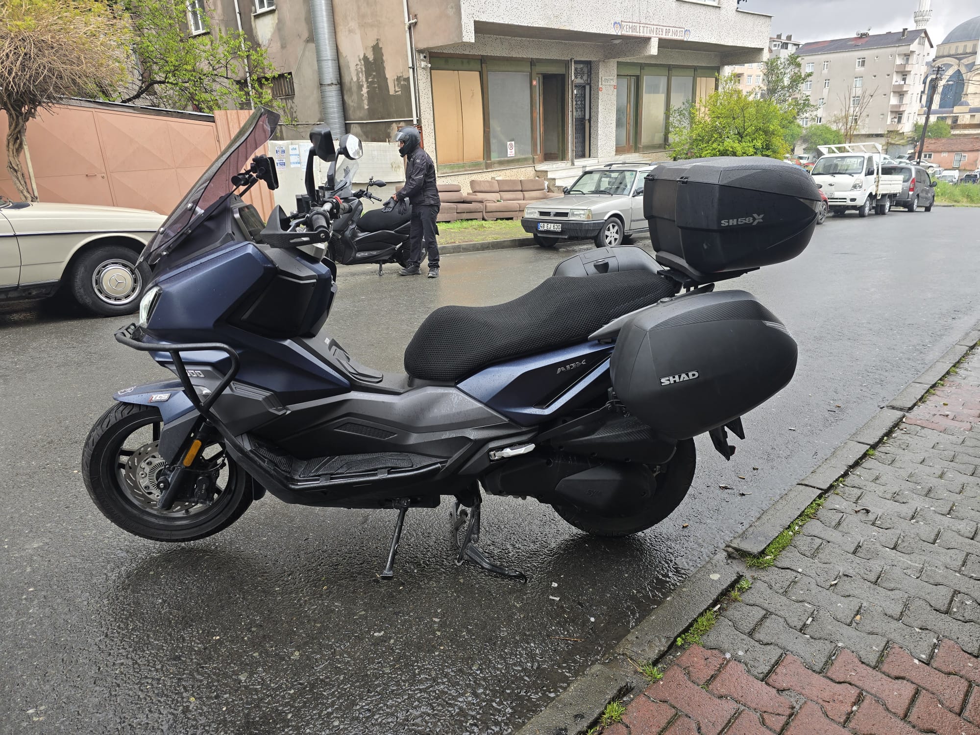 SYM ADX 250 YAN ÇANTA TAŞIMA DEMİRİ
