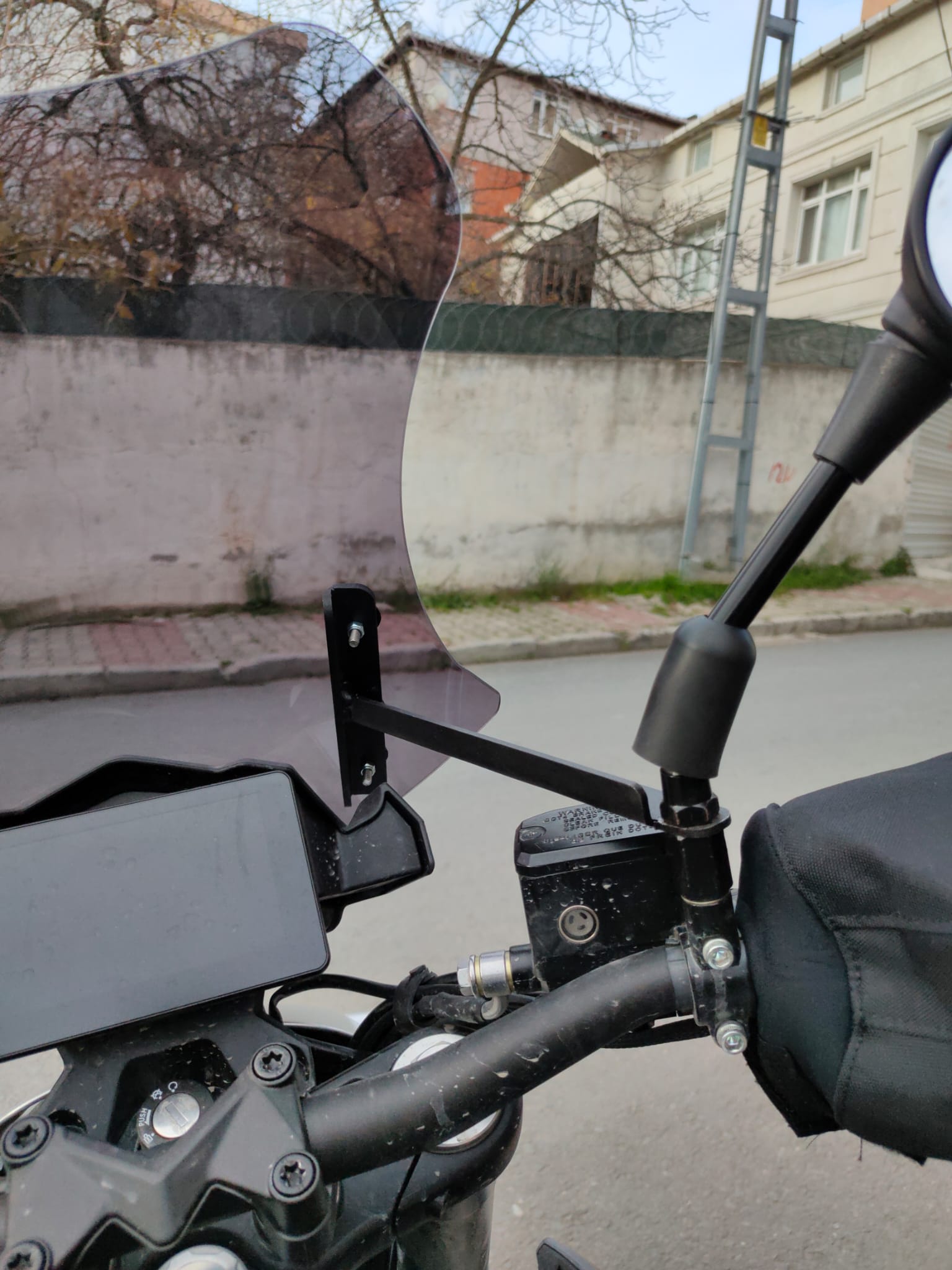 RKS QJ SRK 250 ÖN CAM ŞEFFAF-AÇIK FÜME