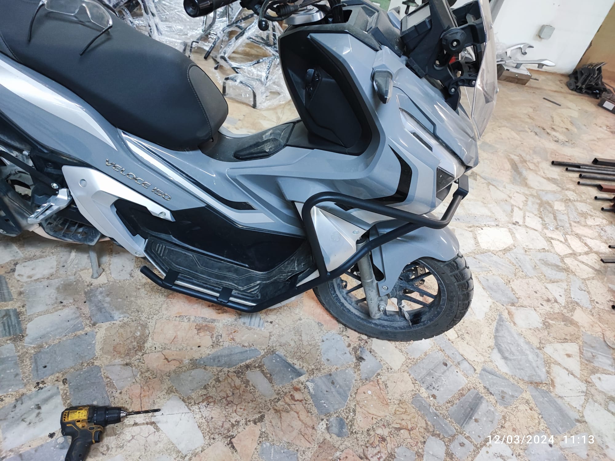 VOLECE 150 ÖN ARKA KORUMA DEMİRİ