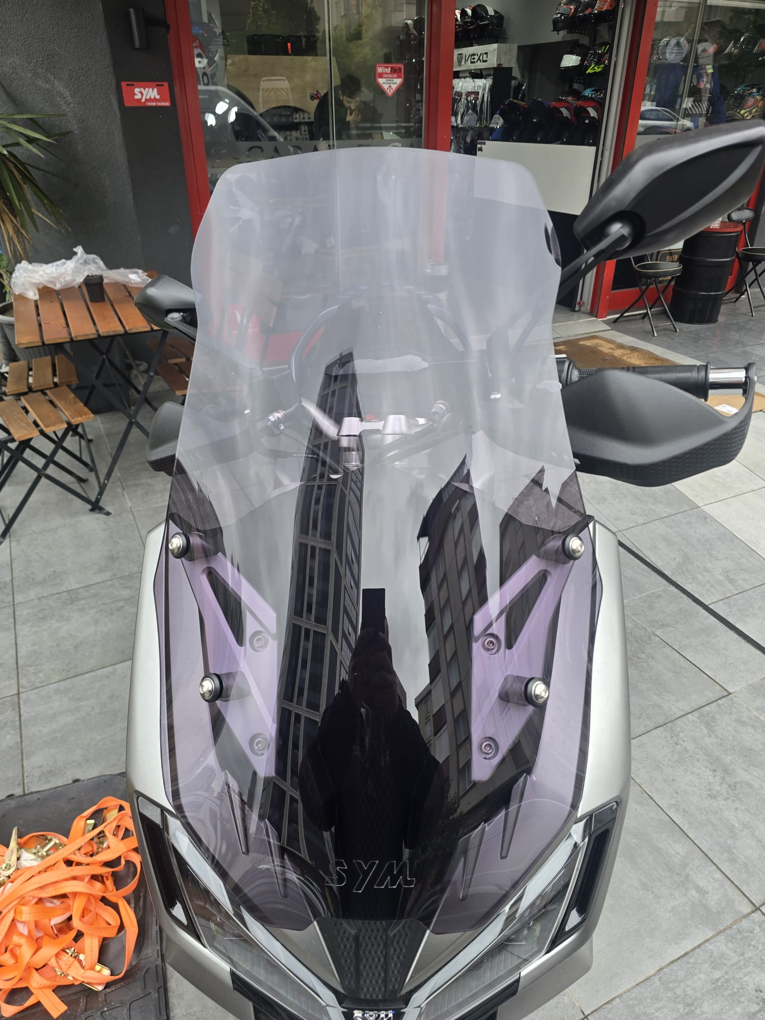 SYM ADX 250 ÖN CAM FÜME-ŞEFFAF