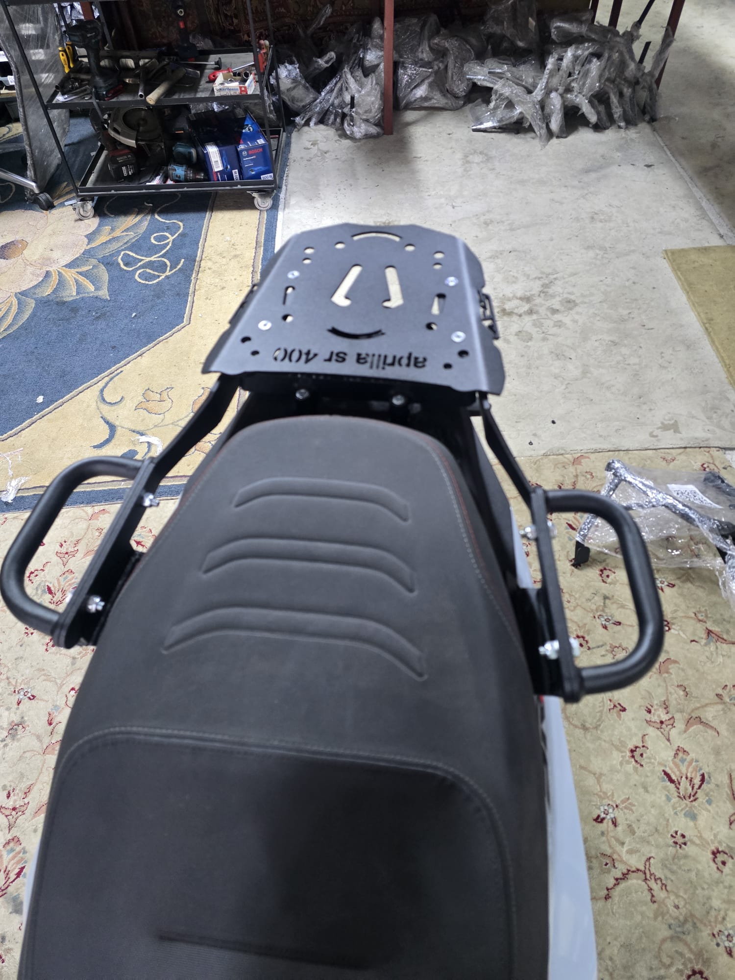 APRİLİA SR 400 ARKA ÇANTA TAŞIMA DEMİRİ