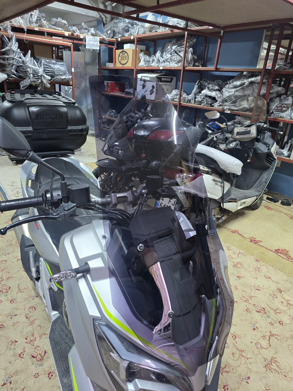 RKS REALE 125 ÖN CAM FÜME-ŞEFFAF