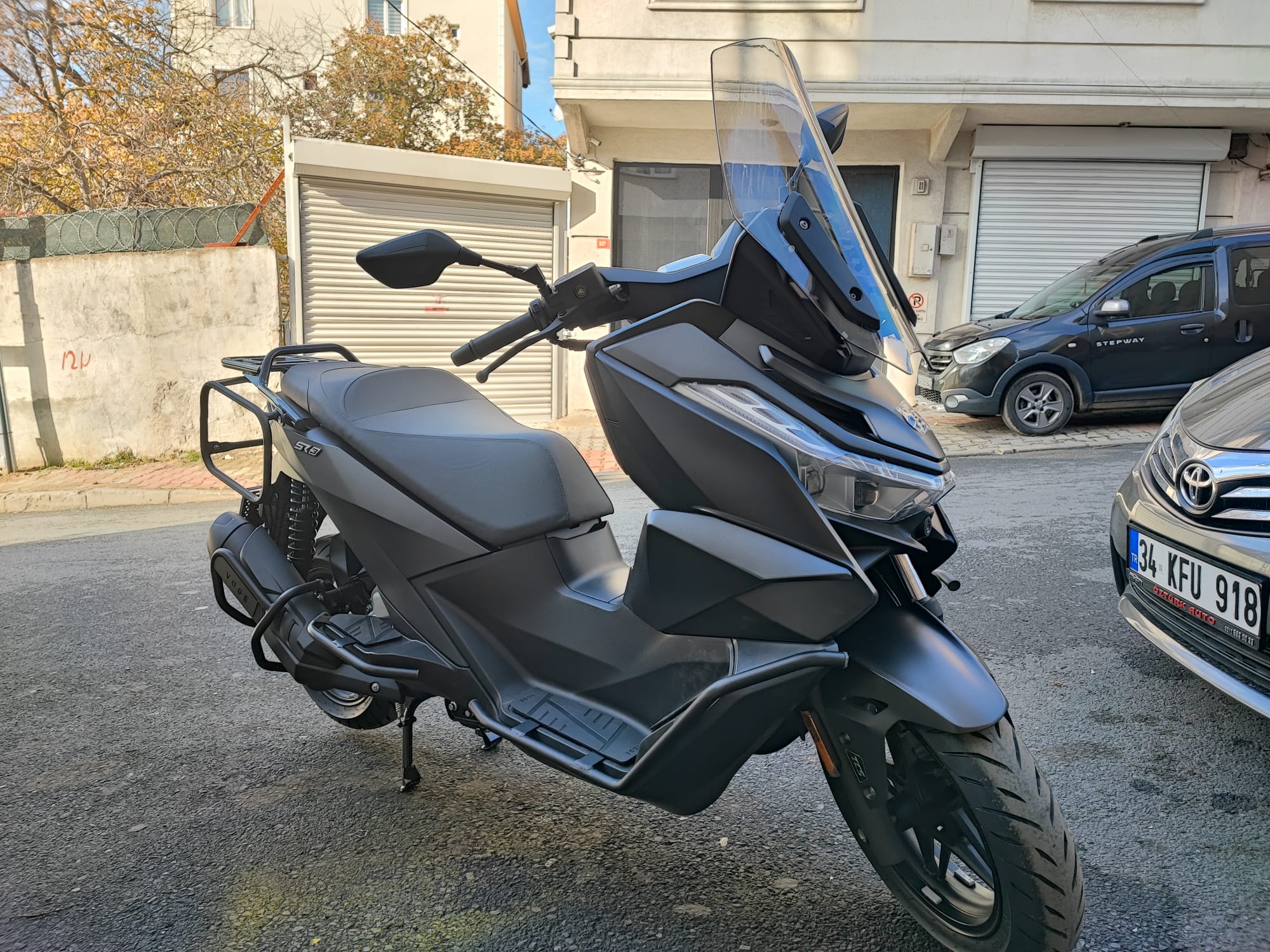 VOGE SR3 YAN ÇANTA DEMİRİ
