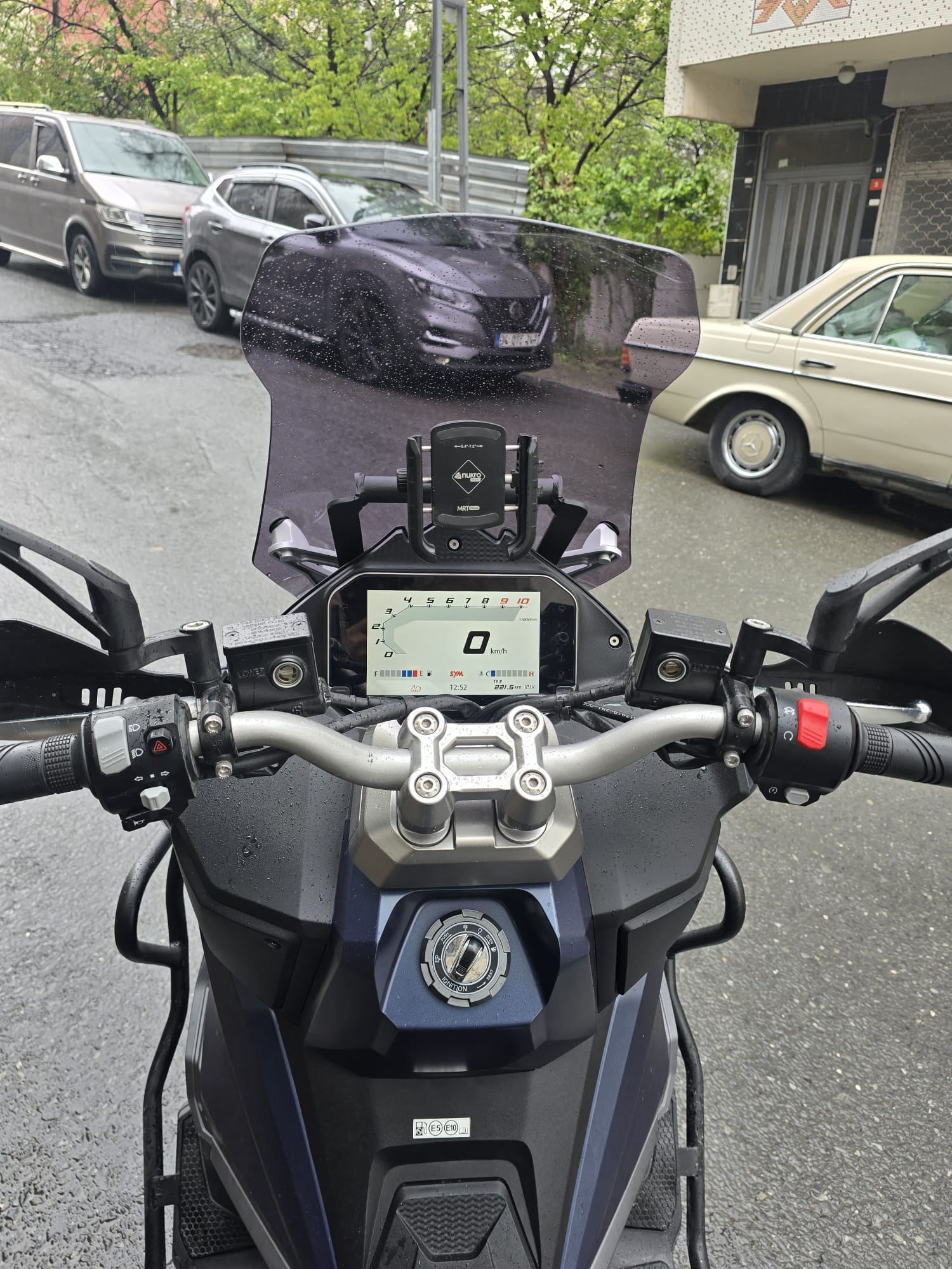 SYM ADX 250 TELEFON TUTUCU BARI